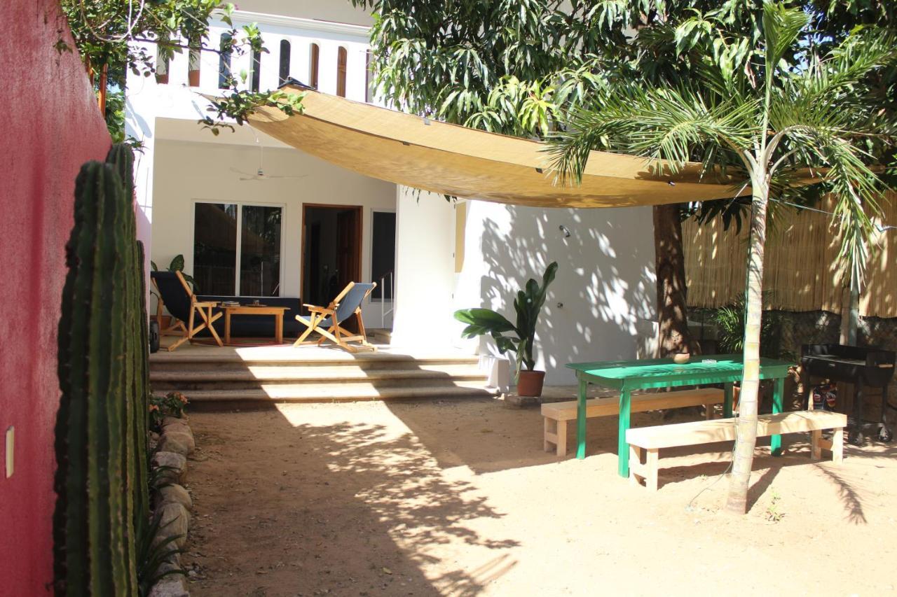 Mi Puerto Beach Hostel Puerto Escondido  Exterior photo